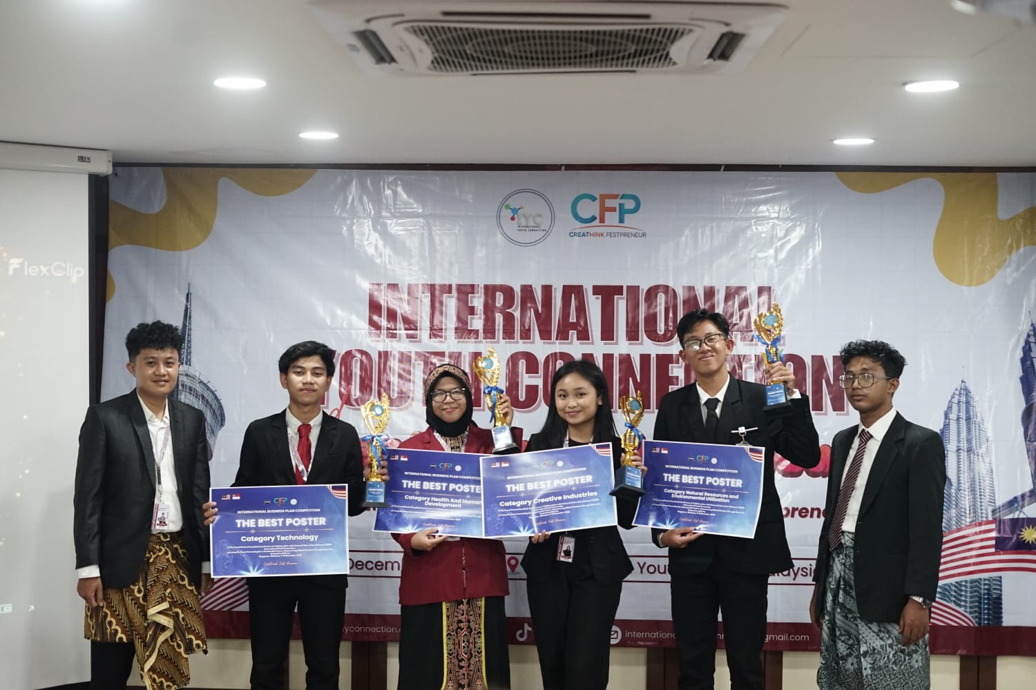 International business plan Competition - foto 30