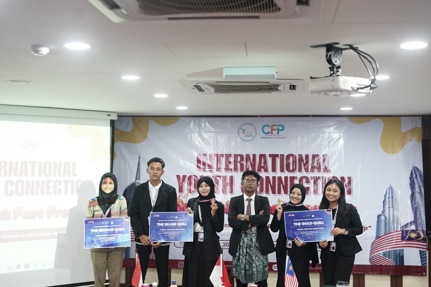 International business plan Competition - foto 31