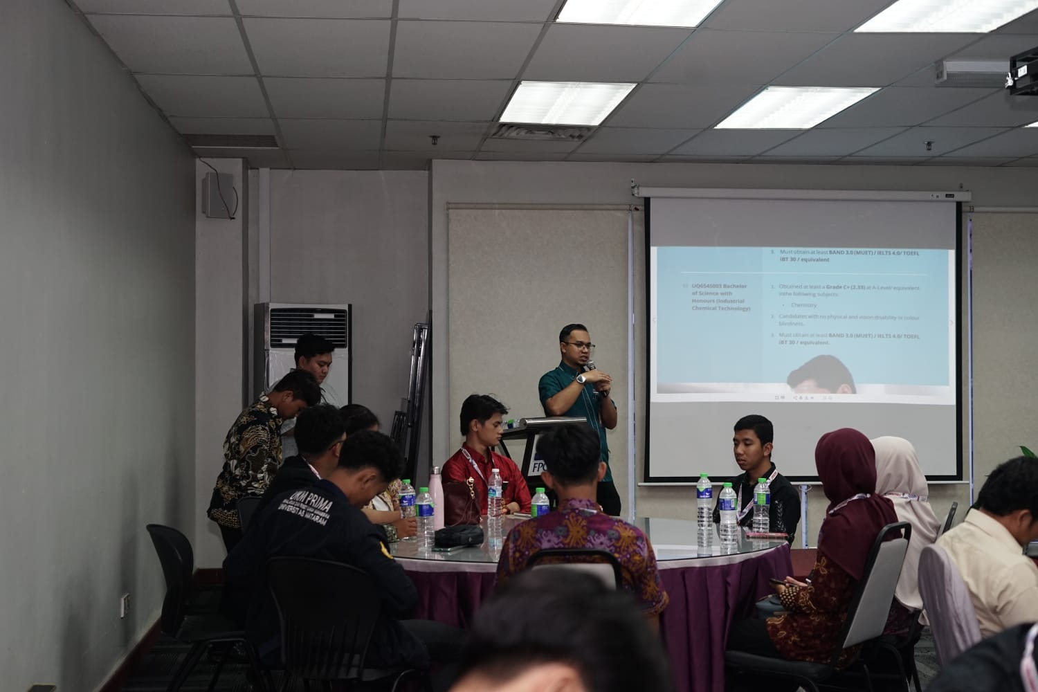International business plan Competition - foto 19